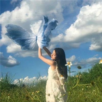 爱通过直播 海报